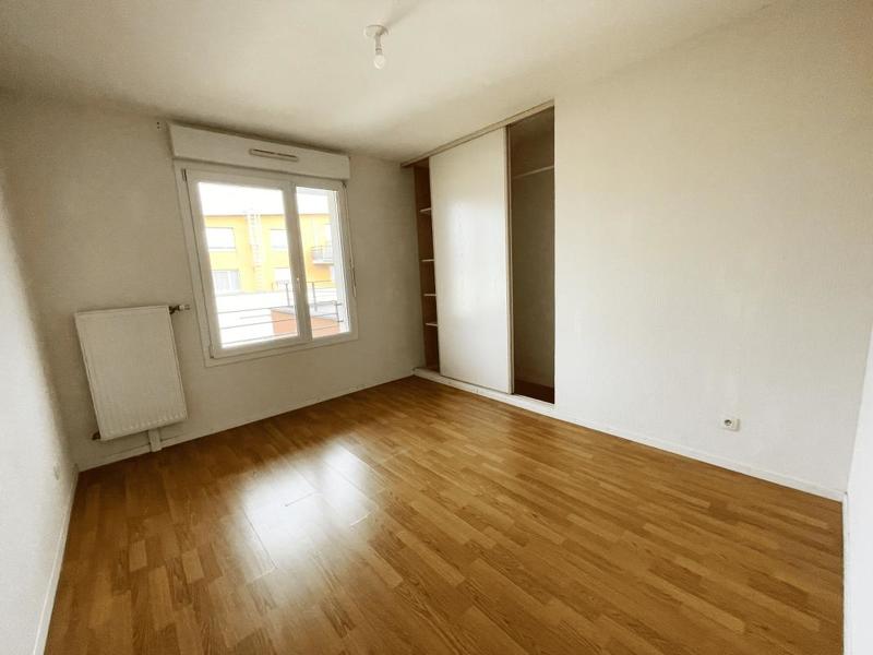 Appartement - 98 m² - 5 pièces
