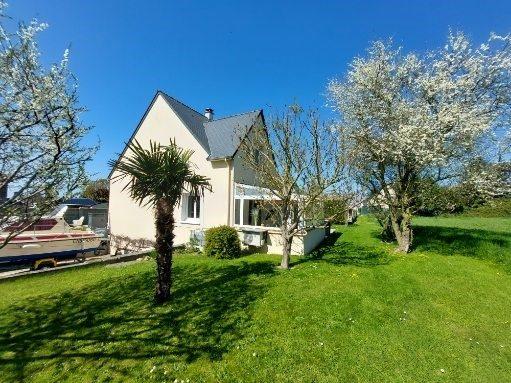 Maison traditionnelle - 130 m² - 6 pièces