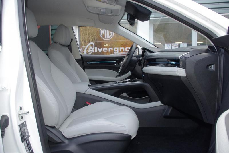 Mg mg5 Electric 130kw Luxury 50kwh Autonomie Standard 2wd