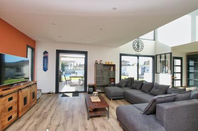 Maison - 158 m² - 5 pièces