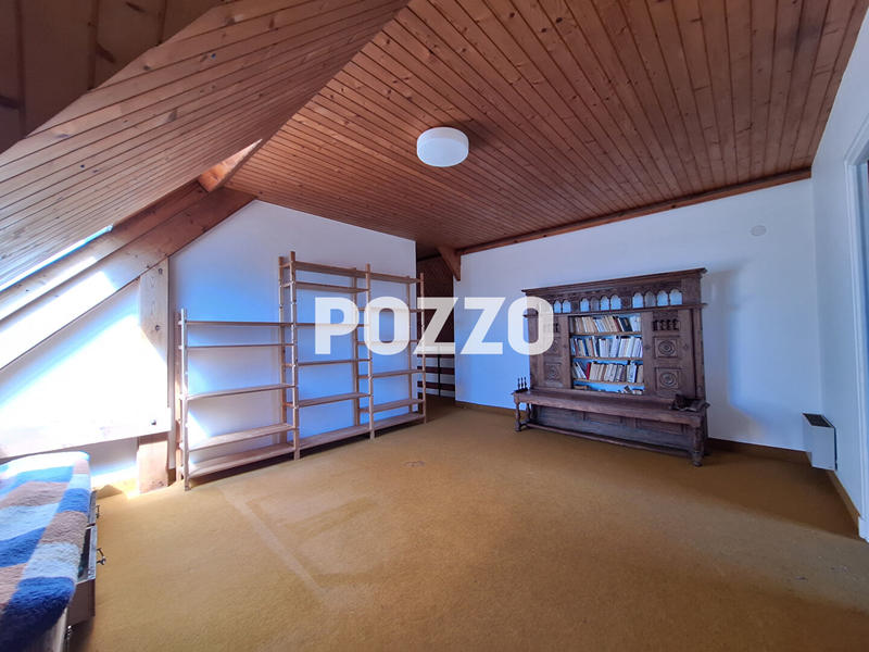 Maison - 158 m² - 7 pièces