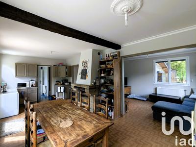 Maison - 92 m² - 5 pièces