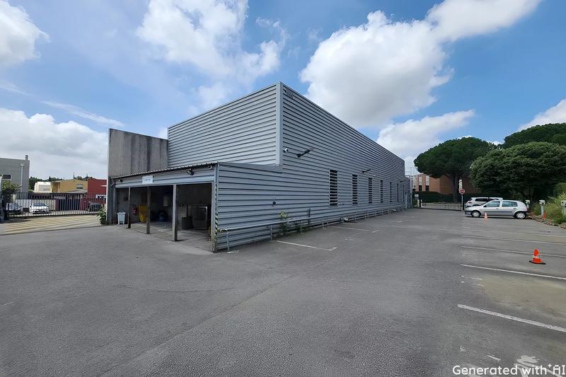Entrepôt - 616 m²