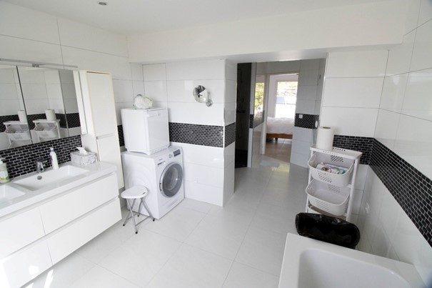 Villa - 240 m² - 8 pièces