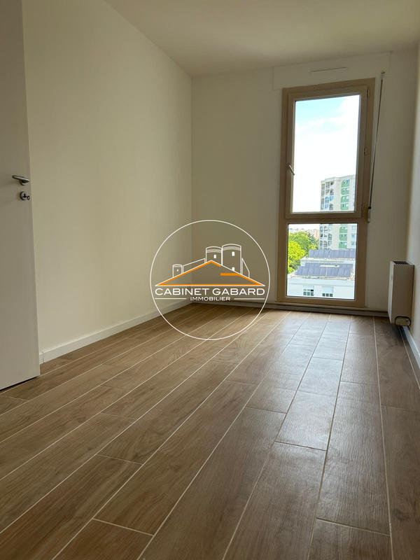 Appartement - 75 m² - 4 pièces