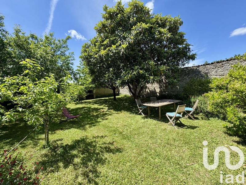 Maison - 240 m² - 7 pièces