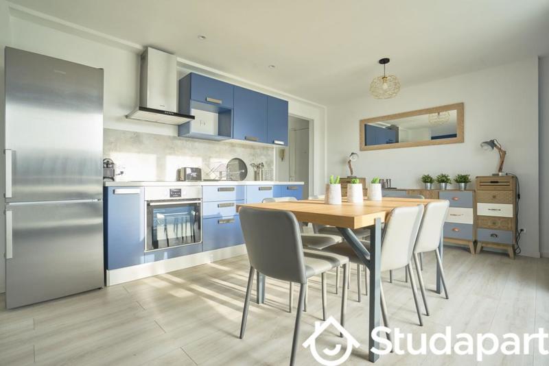 Chambre - 10 m² - 1 pièce