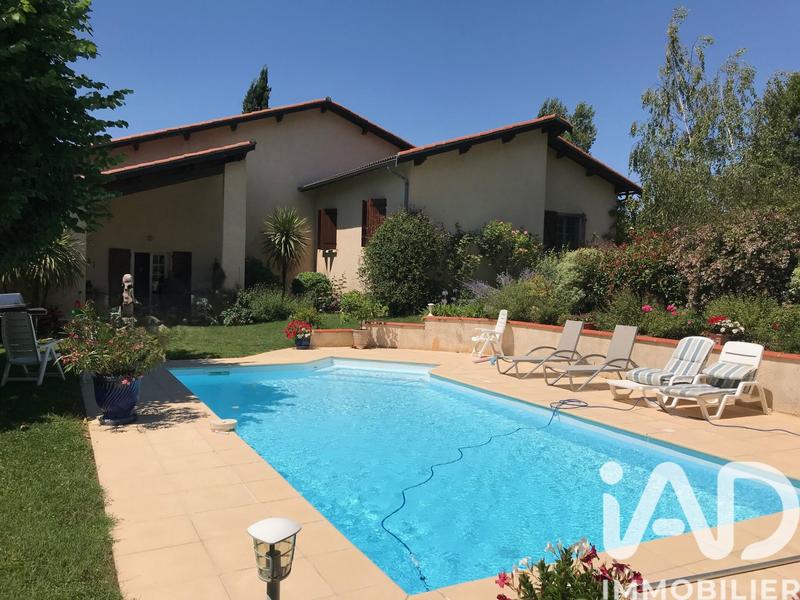 Maison de maîtres - 208 m² - 7 pièces