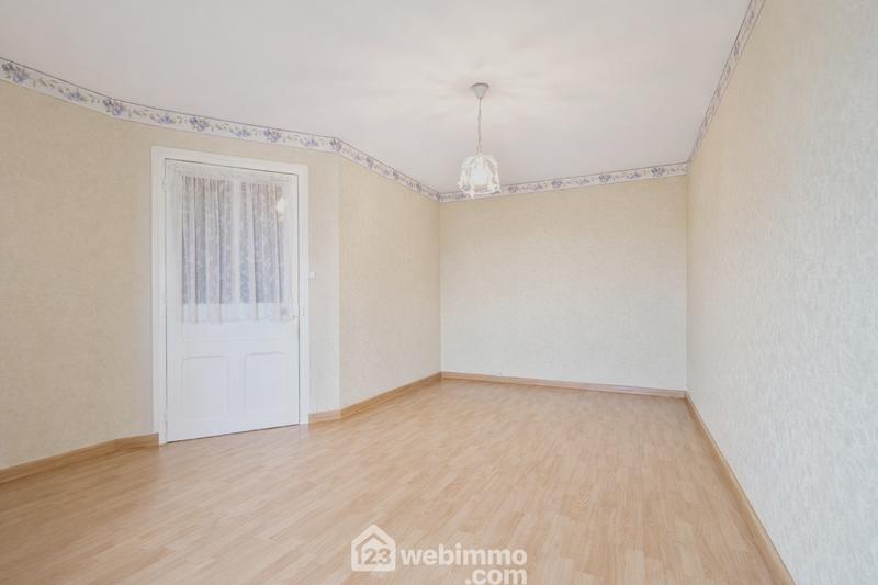 Maison - 106 m² - 5 pièces