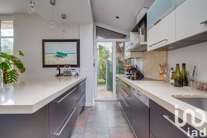 Maison - 191 m² - 5 pièces