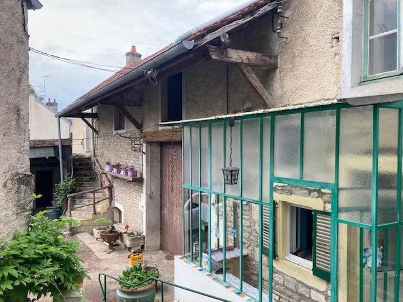 Maison - 109 m² - 8 pièces