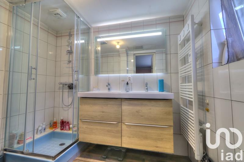 Maison - 159 m² - 5 pièces