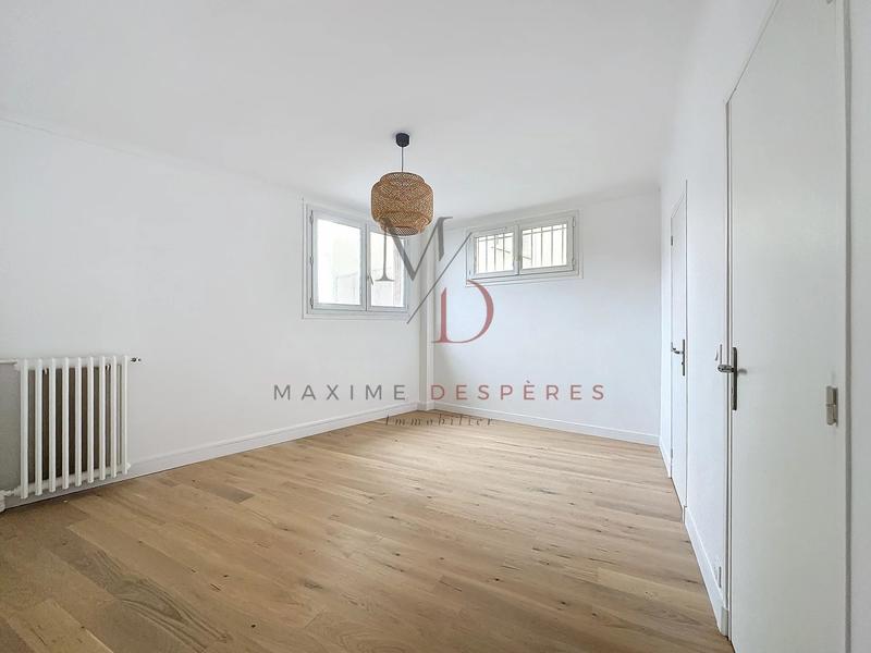 Appartement - 103 m² - 5 pièces