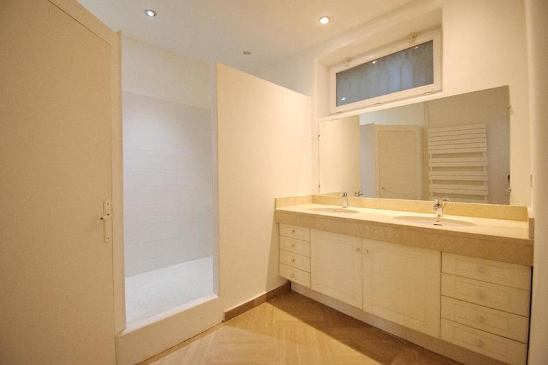 Maison - 178 m² - 6 pièces