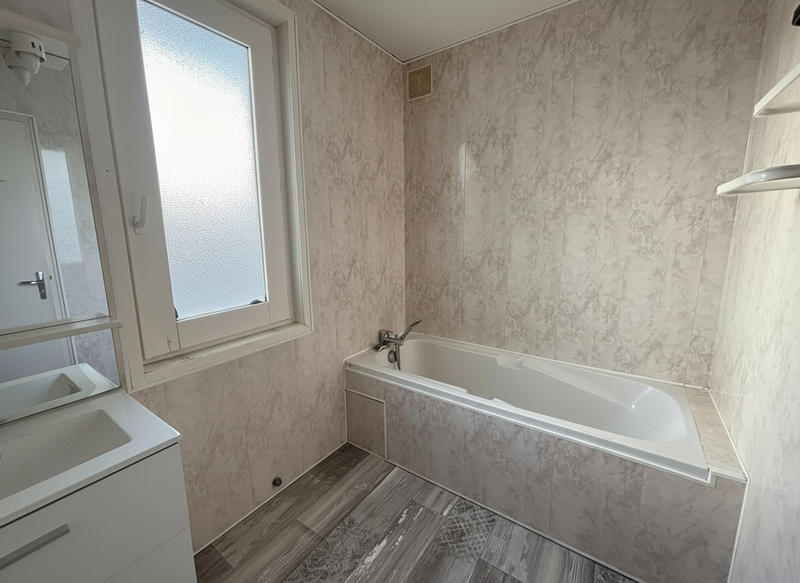 Appartement - 83 m² - 4 pièces