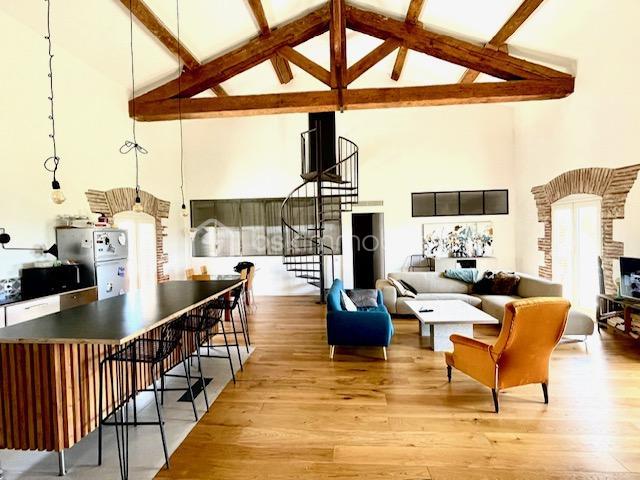 Mas - 186 m² - 5 pièces