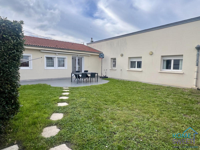 Maison - 114 m² - 6 pièces