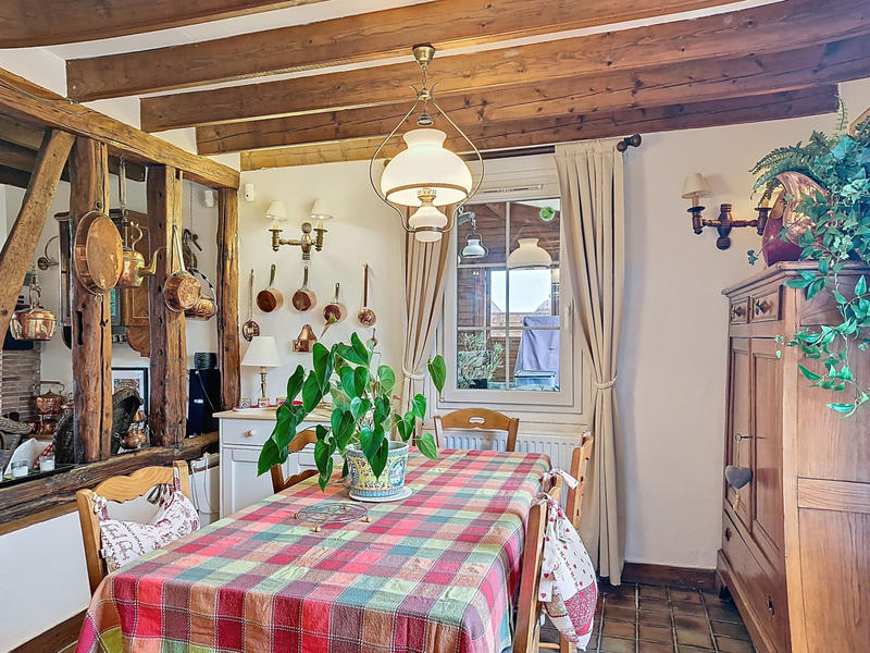 Maison - 108 m² - 6 pièces