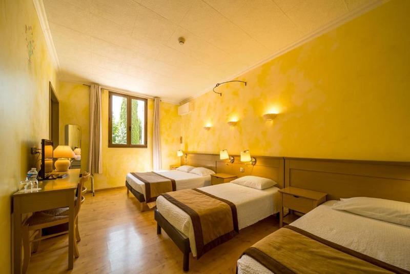 Fonds de commerce - 1 525 m²