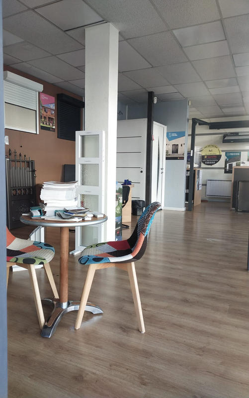 Local commercial - 110 m²