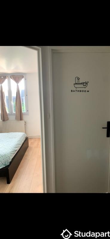 Chambre - 12 m² - 1 pièce
