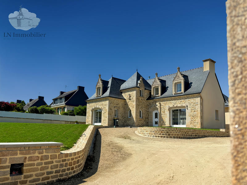 Villa - 145 m² - 6 pièces