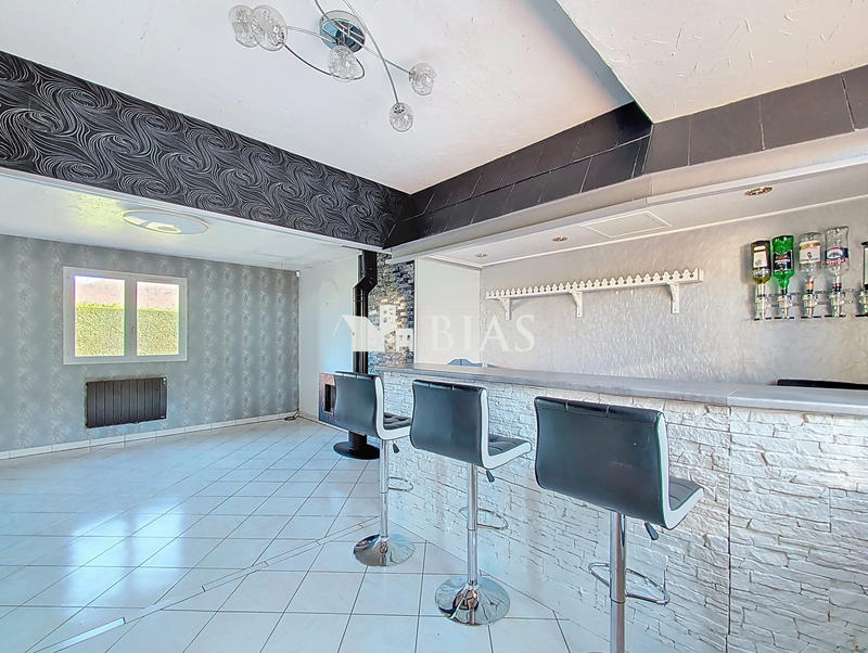 Maison - 115 m² - 5 pièces