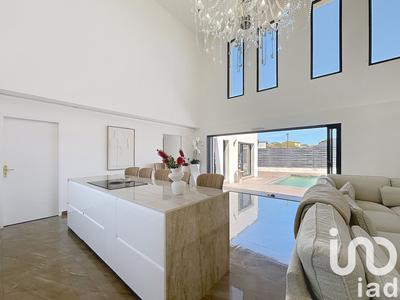 Maison - 150 m² - 4 pièces