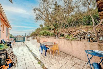 Appartement - 87 m² - 5 pièces