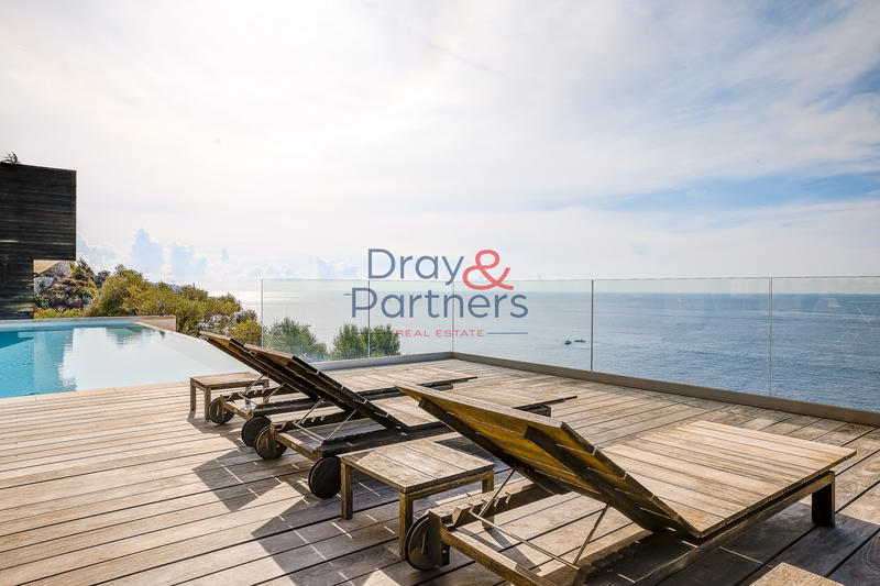 Appartement - 550 m² - 13 pièces