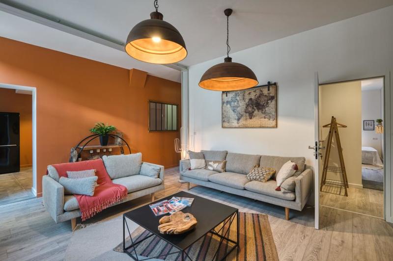 Maison - 187 m² - 10 pièces