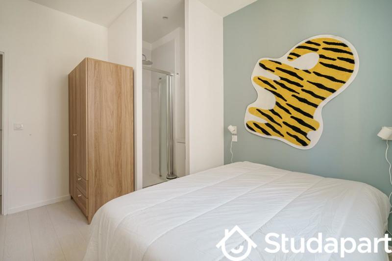 Chambre - 10 m² - 1 pièce