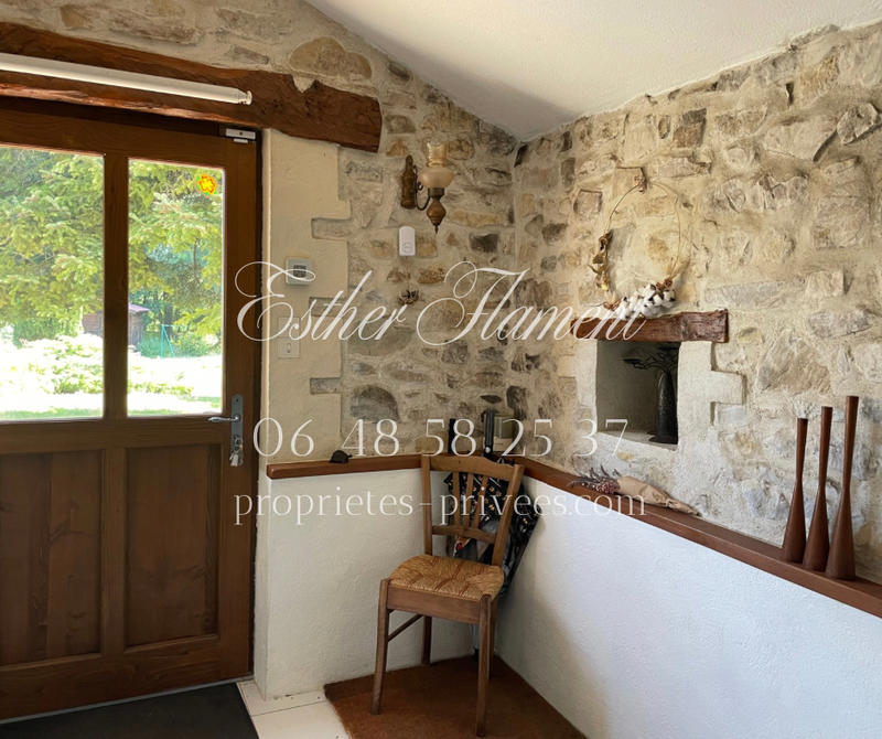 Mas - 242 m² - 8 pièces