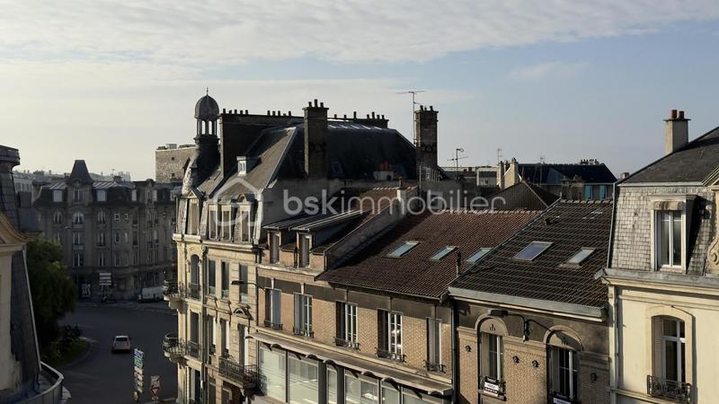 Appartement - 147 m² - 5 pièces