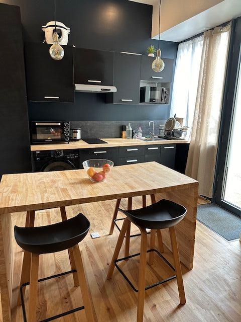 Immeuble - 324 m² - 20 pièces