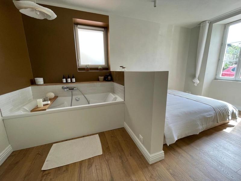 Maison - 200 m² - 6 pièces