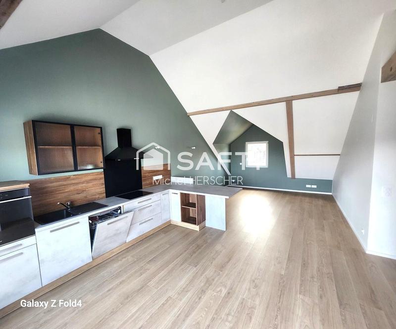 Appartement - 98 m² - 4 pièces