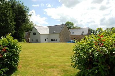 Propriété - 700 m² - 19 pièces