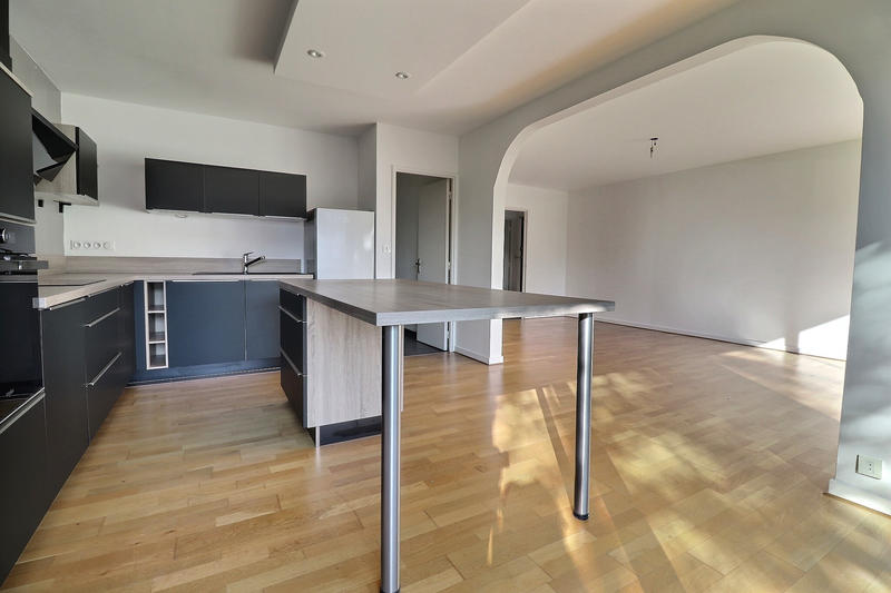 Appartement - 78 m² - 3 pièces