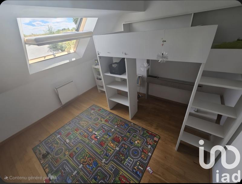 Maison - 245 m² - 15 pièces