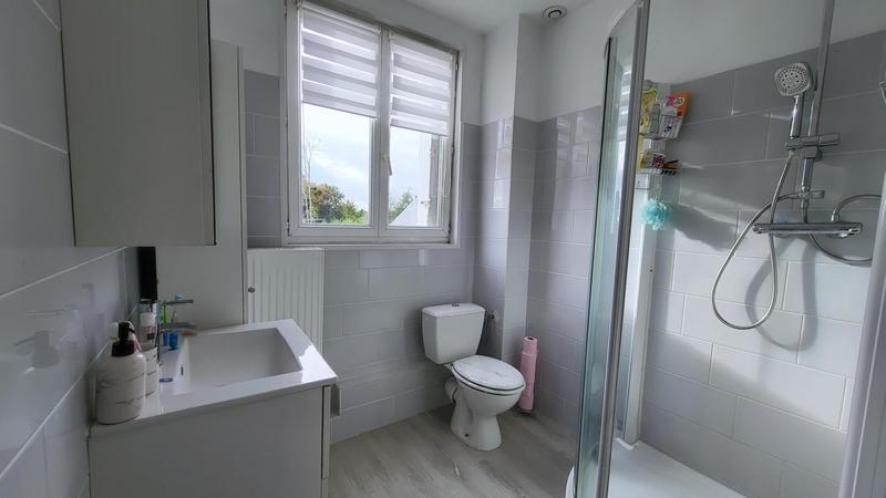 Maison - 98 m² - 4 pièces