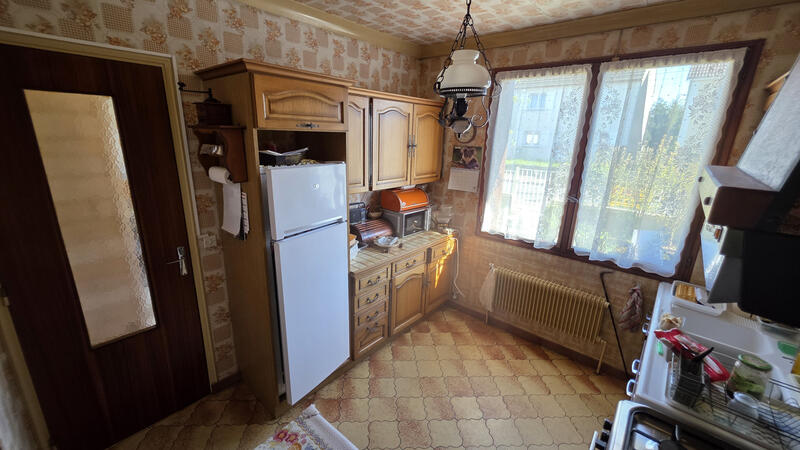 Maison - 80 m² - 6 pièces