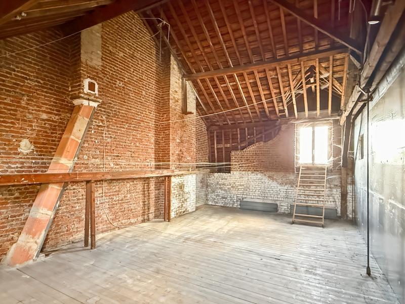 Maison bourgeoise - 242 m² - 7 pièces