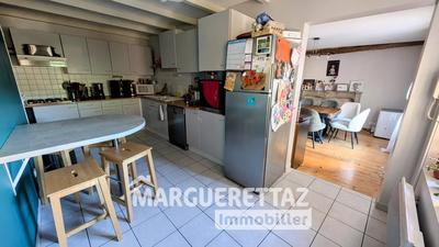 Appartement - 93 m² - 3 pièces