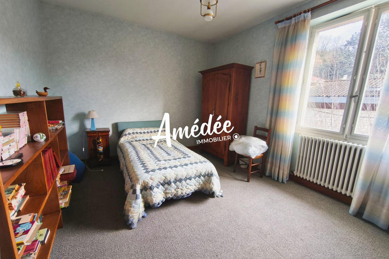 Maison ancienne - 304 m² - 11 pièces