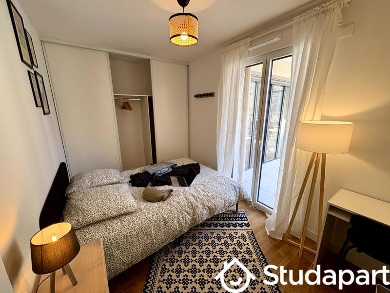 Chambre - 14 m² - 1 pièce