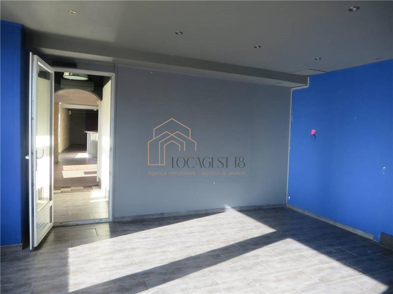 Local commercial - 119 m² - 3 pièces