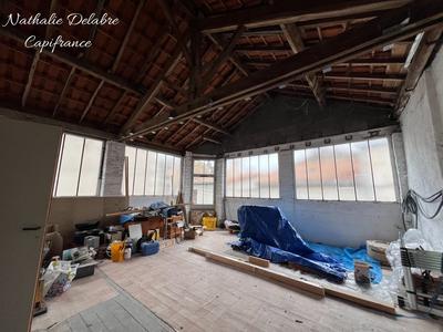 Bureau - 96 m² - 3 pièces