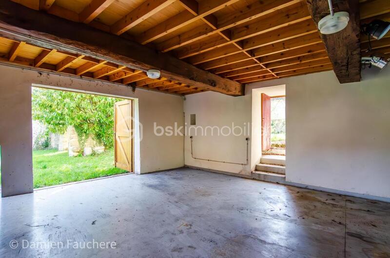 Grange - 200 m² - 6 pièces