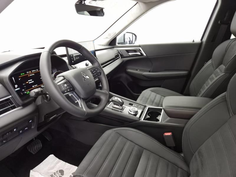 Mitsubishi Outlander 2.4 Mivec Phev 306 4wd Intense